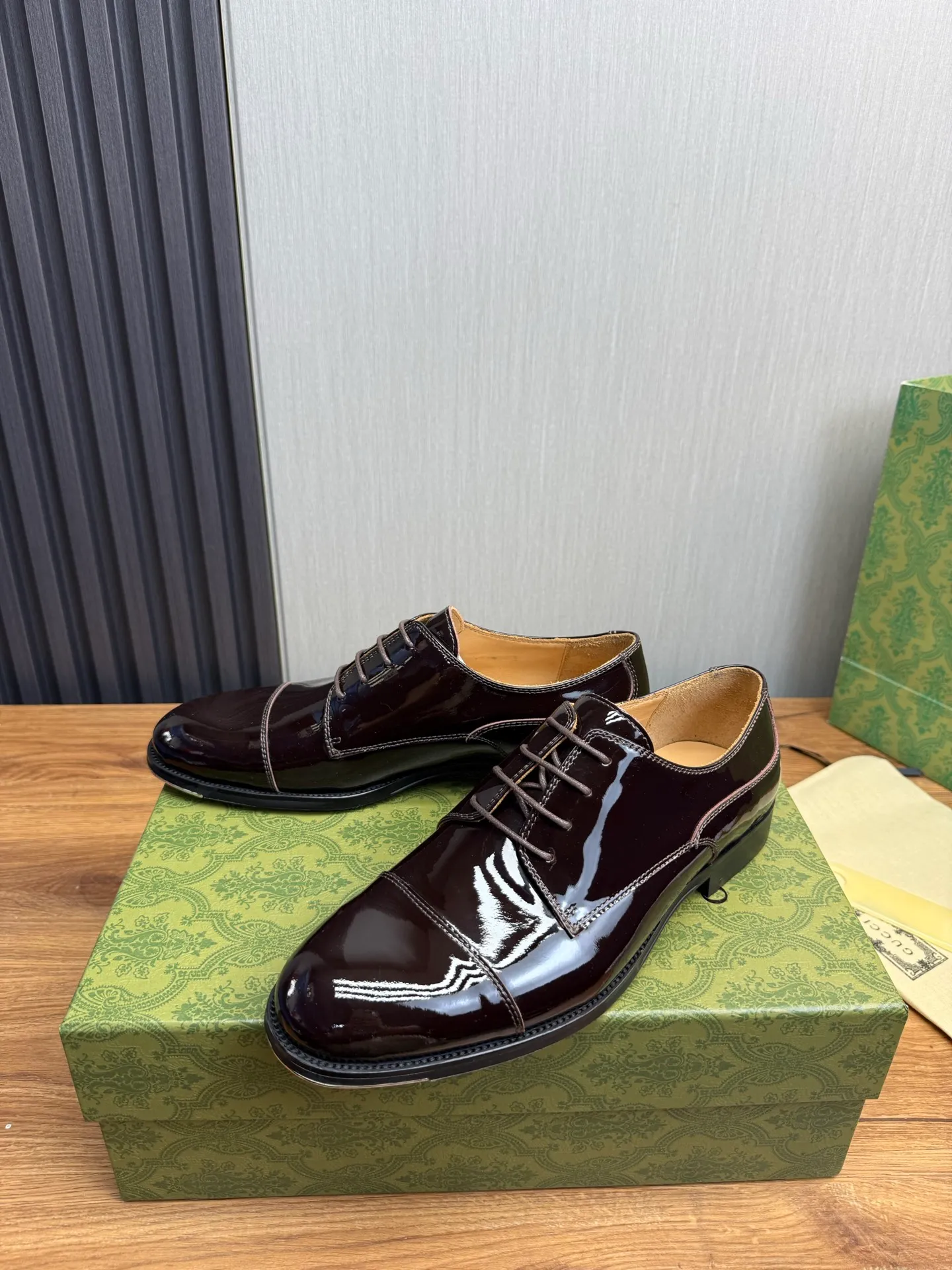 Men's shoes 💰680💰 GUCCI Gucci. Men's business casual leather shoes, all made of imported original brand leather, just to create a more comfortable wearing experience. Upper: original cowhide + imported cowhide lining, original non-slip and wear-resistant outsole ✔️36-45 (38.45 non-refundable)
